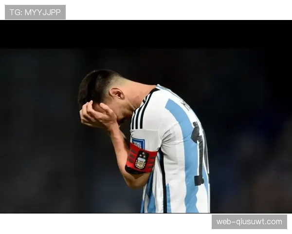 劳塔罗与梅西进攻功能与战术角色的差异解析